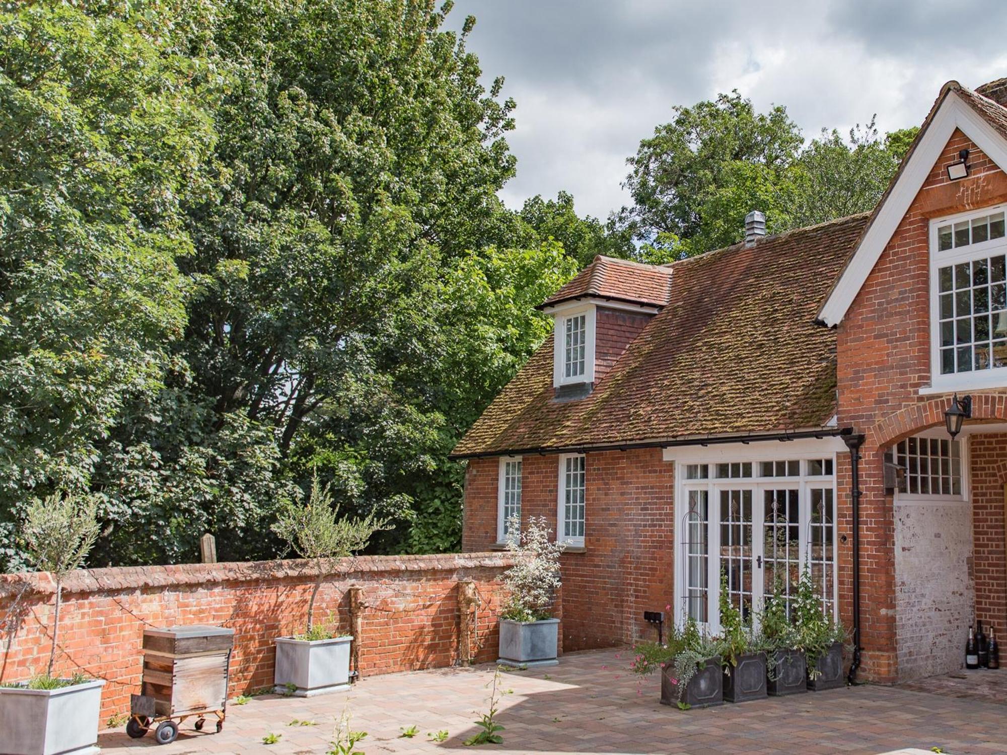 The Coach House Stables Villa Graveney Exterior photo